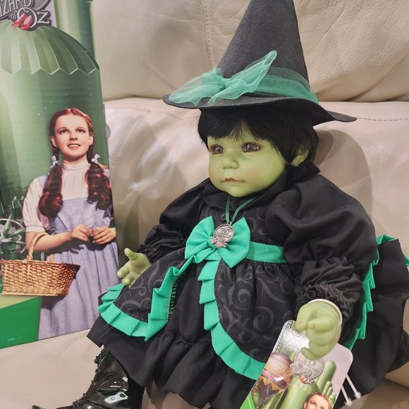 WIZARD OF OZ,ADORA,COLLECTIBLE Toys 75th Anniversary Wizard Of Oz2
